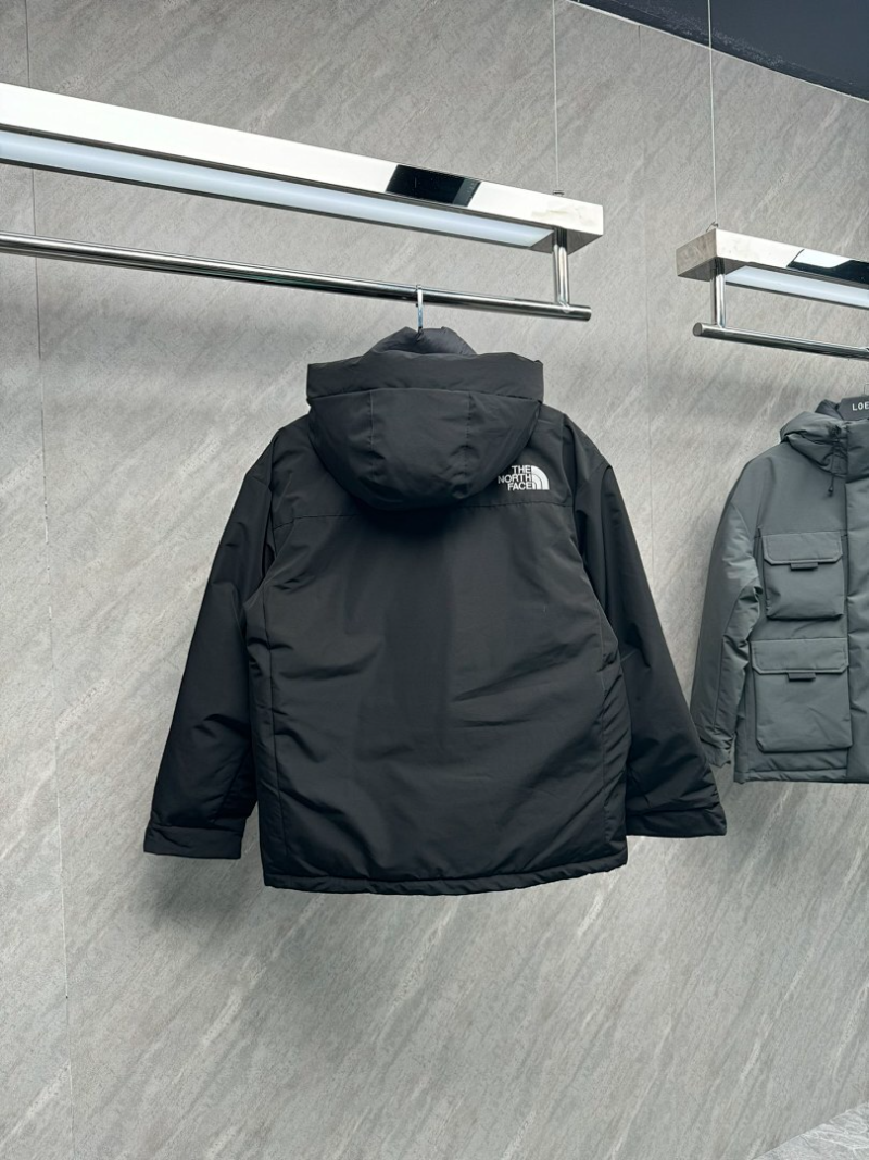 105891 Men's and women's northern workwear with multiple pockets, hooded down jacket, clothes