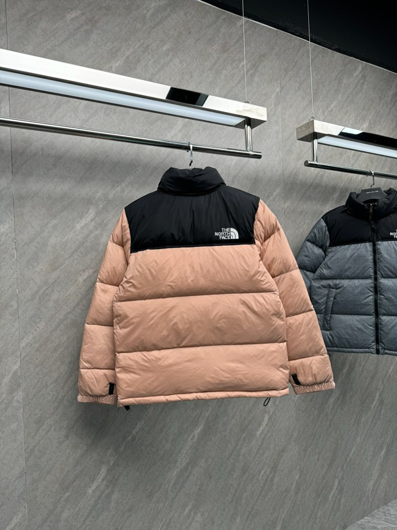105933 Men's and women's classic down jacket from the north clother
