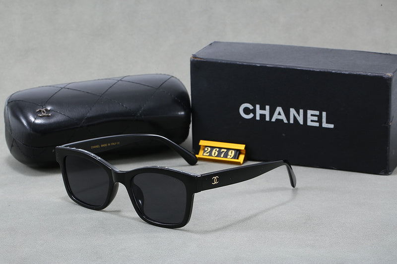 2679 Sunglasses with box