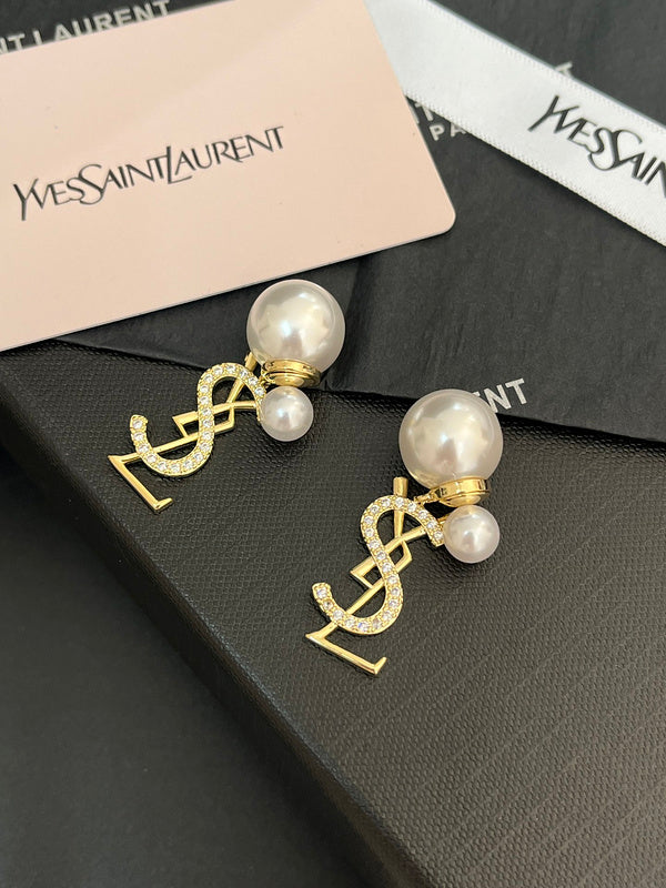 A1081 Women's new fashion stud earrings jewelry