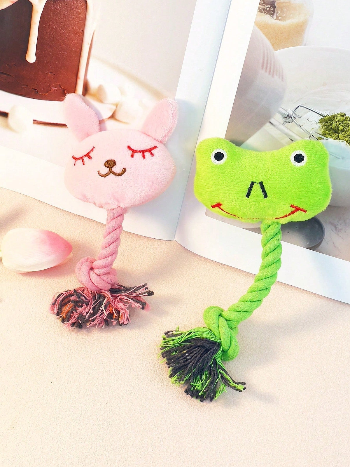 A Cartoon Animal Model Pet Voice Toys, Dog Toys, Interactive Toys, Rope Combination To Make It Look More Bite-Resistant, Suitable For Teddy Bears, Corgis Small Dogs Chew,
