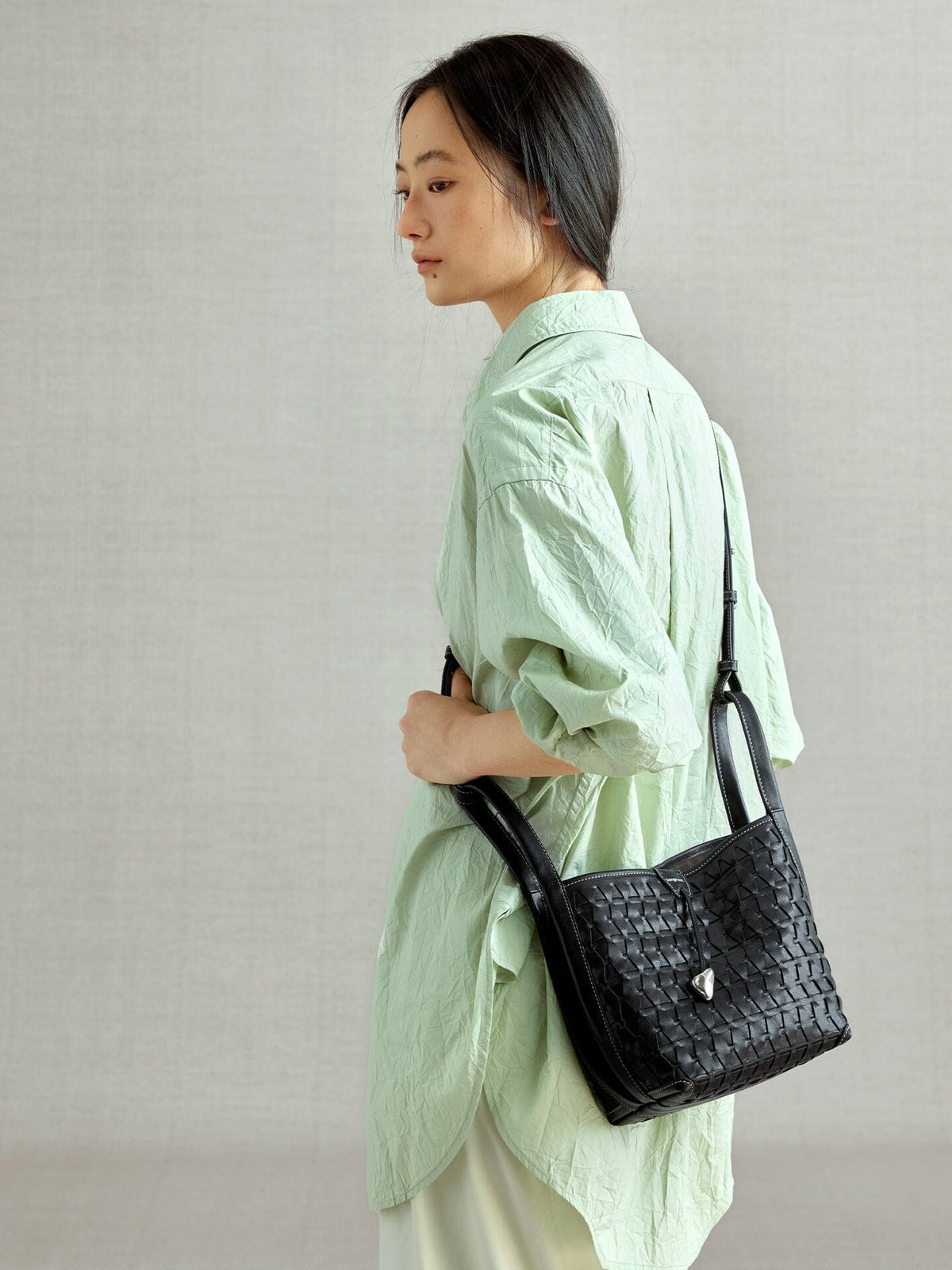 Lattice Bucket Bag