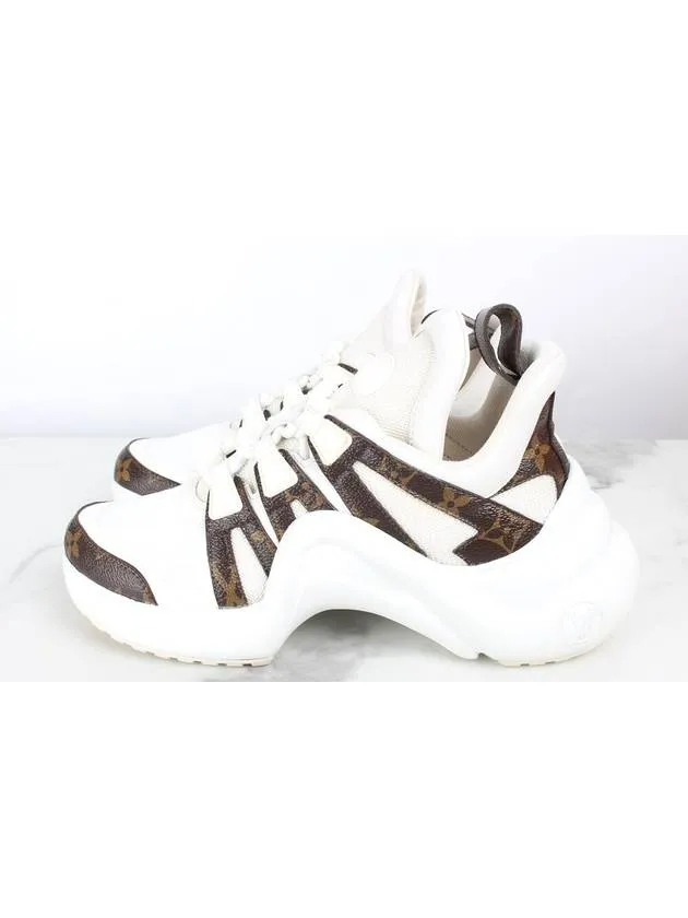 Archlight sneakers 38 250