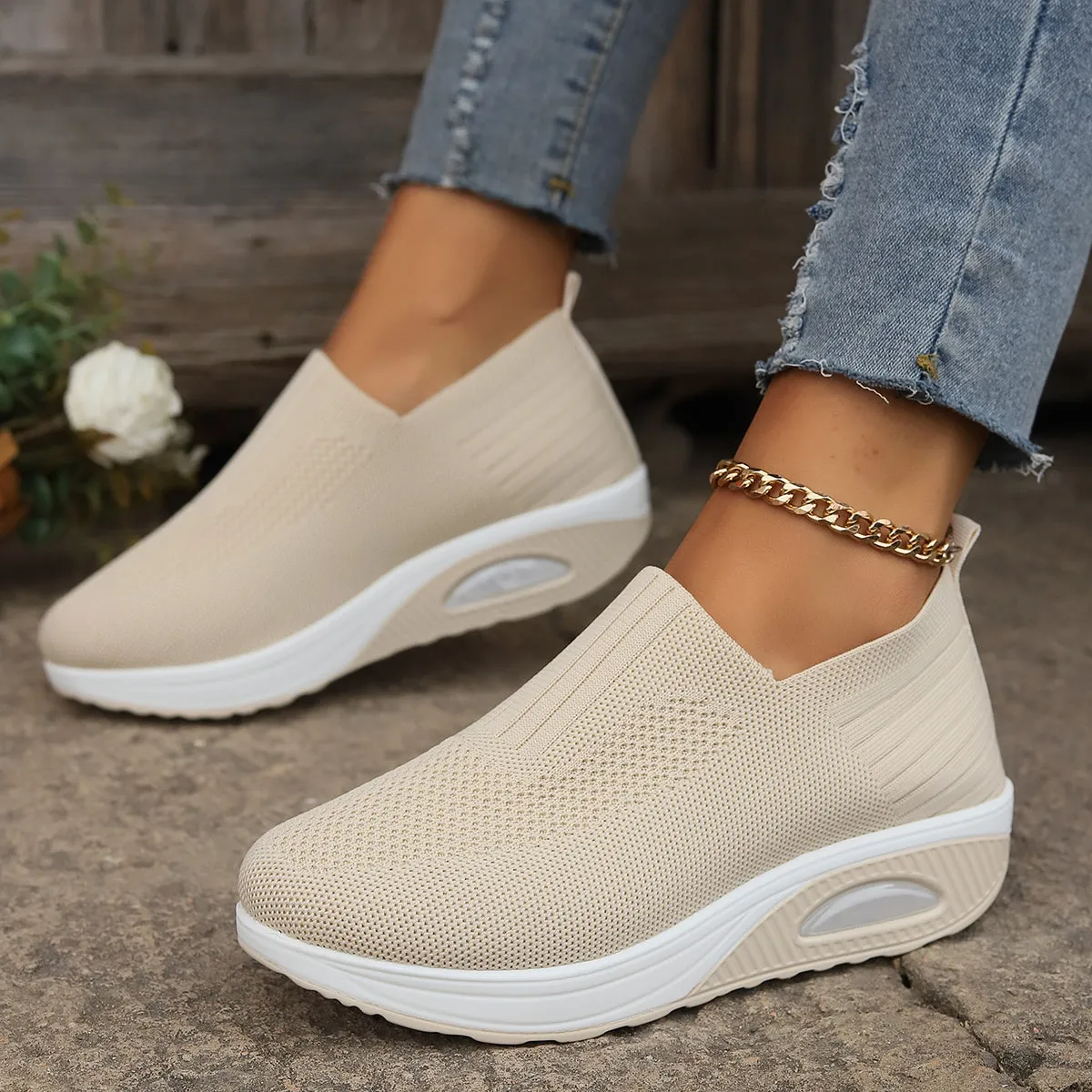 Breathable Lace-up Mesh Sneakers for Women